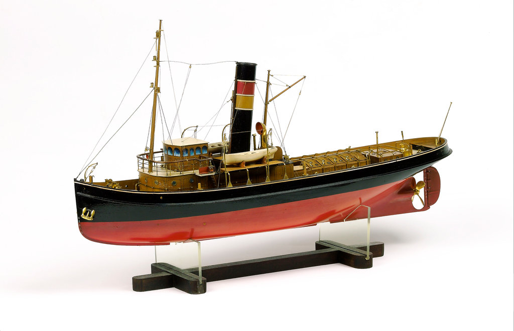 Scale: 1:48. A contemporary full hull model of ‘Danube III’ (1924), a ...